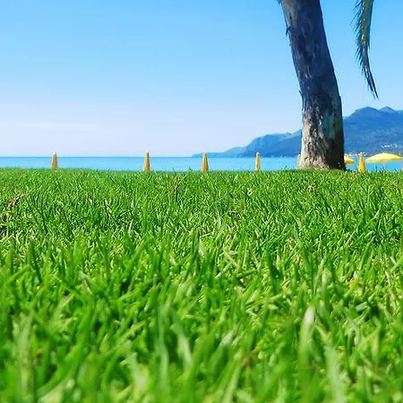 Eden Park Cilento Hotel