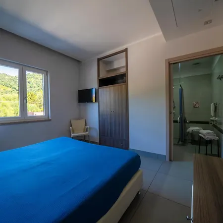 ホテル Eden Park Cilento Ispani