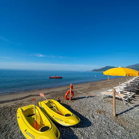 Eden Park Cilento ホテル Ispani