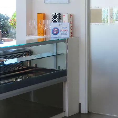 Eden Park Cilento ホテル 3*