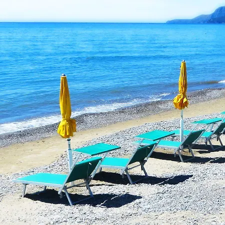 ホテル Eden Park Cilento 3*