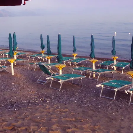 ホテル Eden Park Cilento